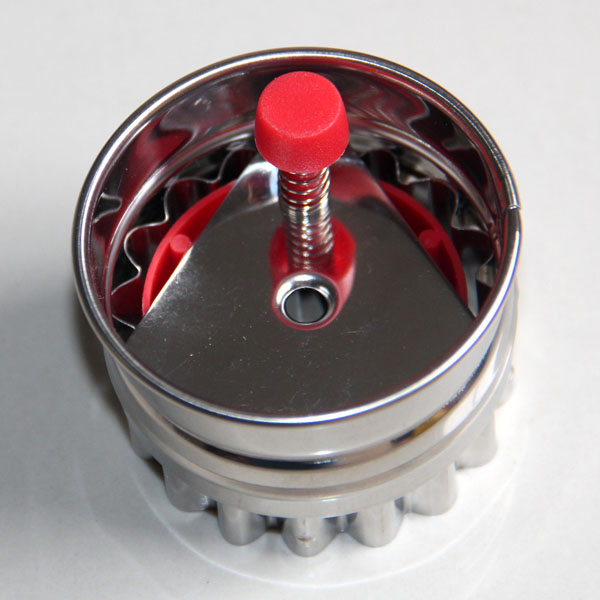 HB0426 Metal Heaven Cutout Plunger Cutter Mold