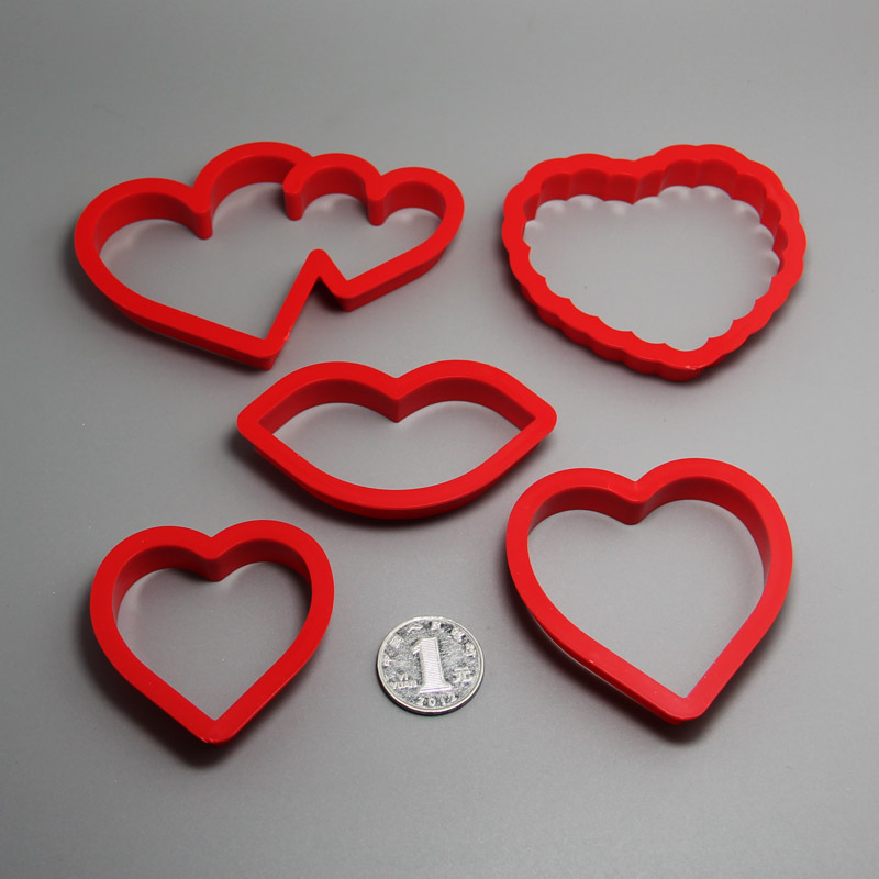 HB0202 5pcs Plastic Heart Shape cookie cutters set