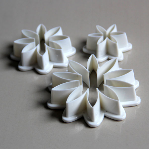 HB0439 Plastic Daisy cookie Cutter Mold fondant embosser cake decoration