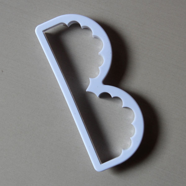 HB0460 plastic Letter B Fondant & Gum Paste Mold fondant embosser