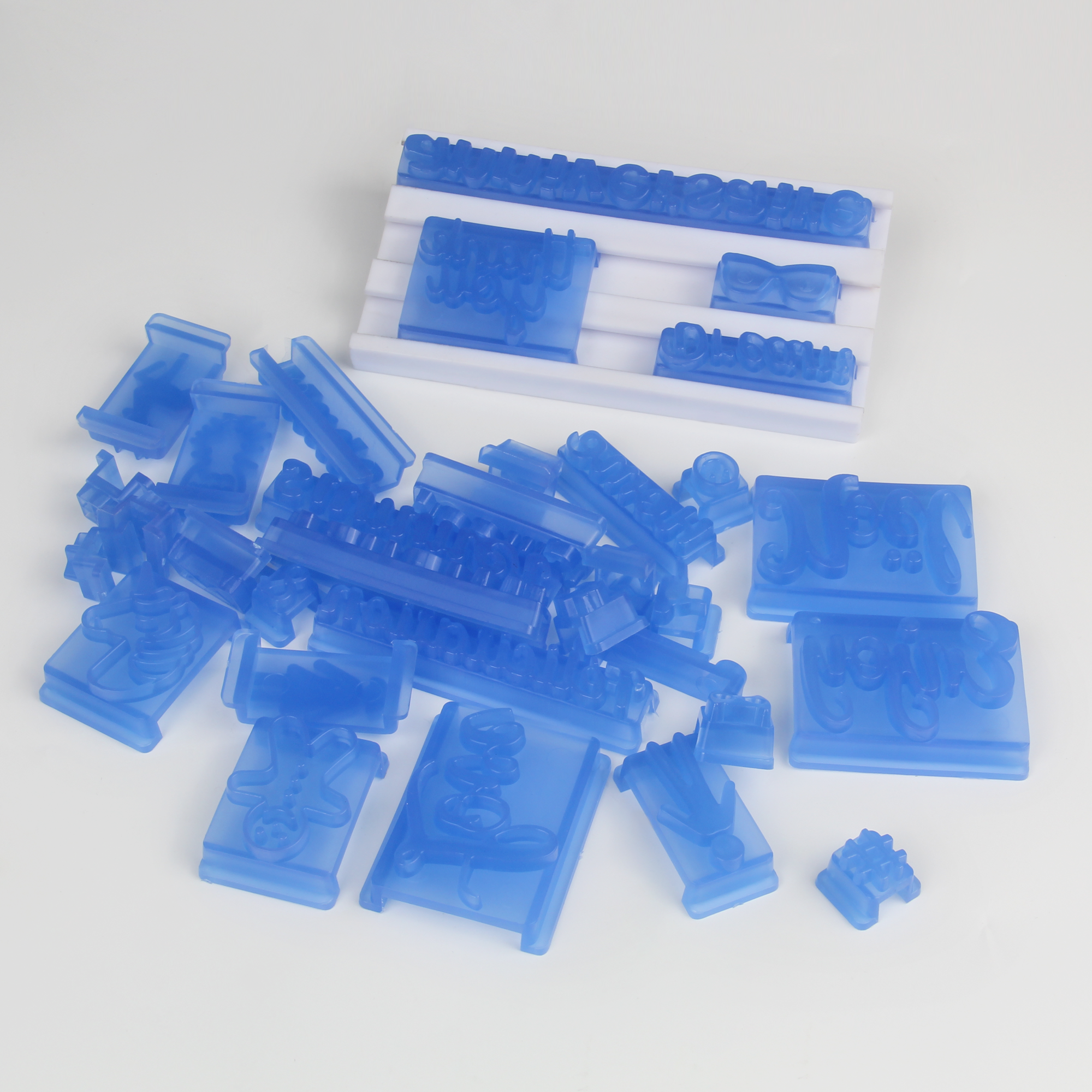 HB0963D  Plastic Detachable Mini Letters Cookie Stamp Molds Set